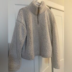 Fleece pullover/jacket. Size large
